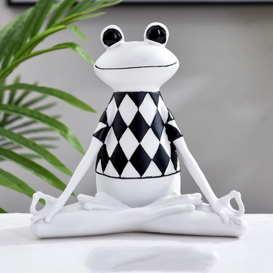 Frog figurines